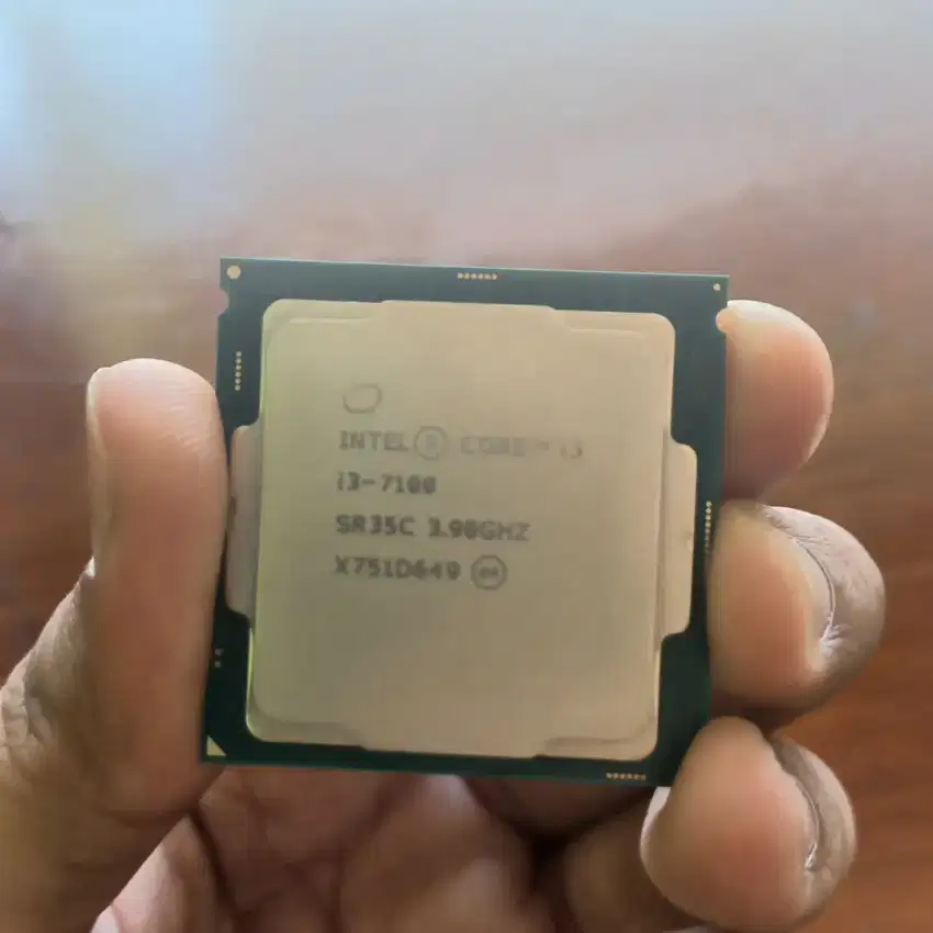 Prosessor Intel I3 7100 2ND