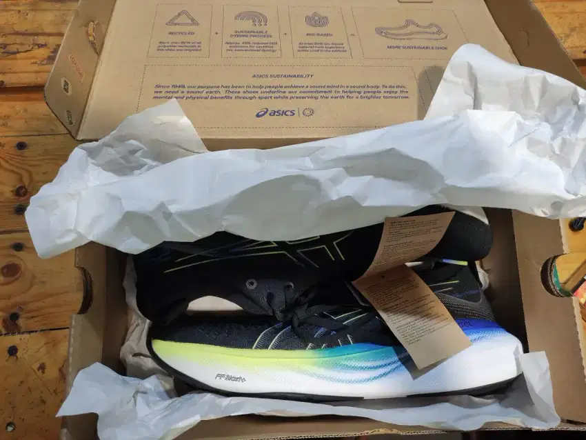 Running Asics gel nimbus 25