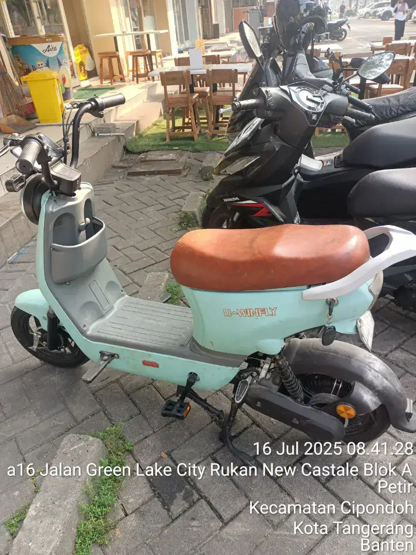 Sepeda listrik DS 8 / sepeda uwinflay