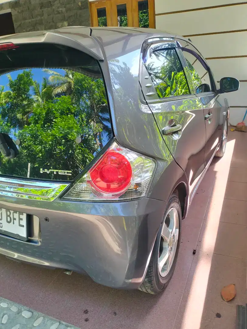 Brio e satya 2015 automatic bisa tt