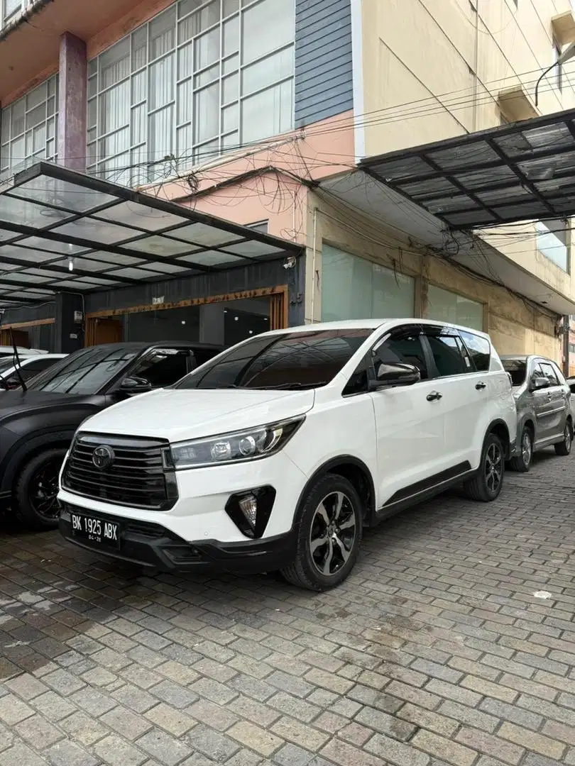 [Low Odo] Innova Venturer A/T 2021