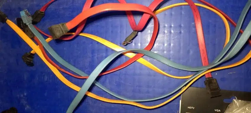kabel sata bekas msh bagus dan fungsi