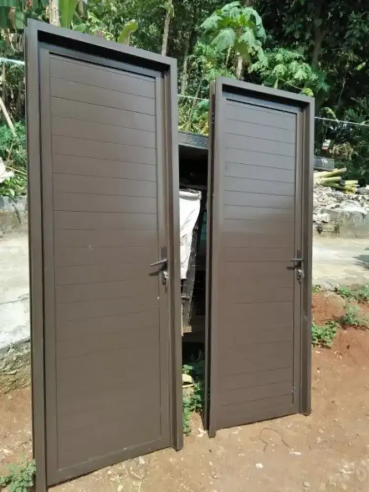 Pintu kamar Mandi + kusen 3 incn( Coklat Coting )