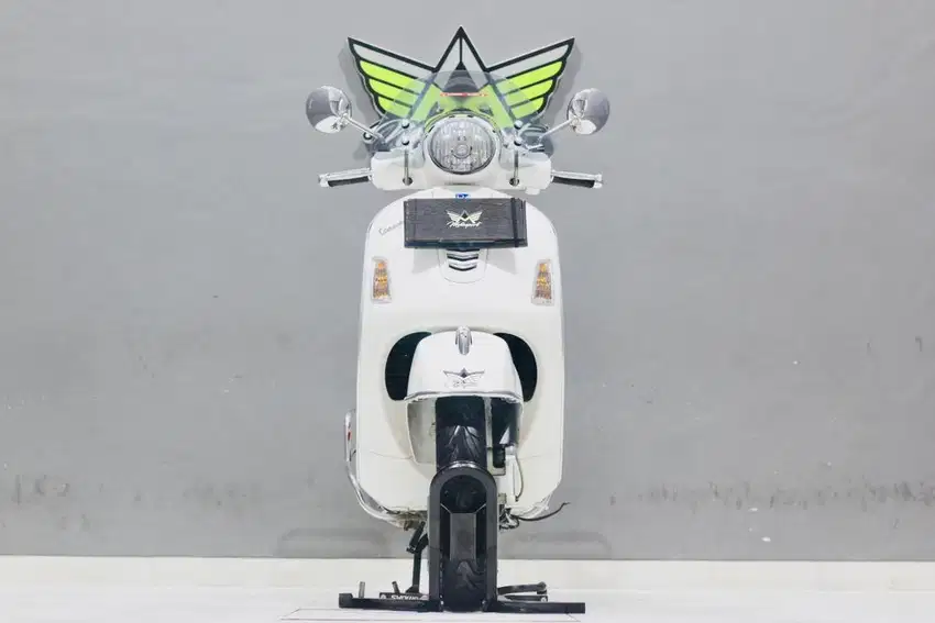 Vespa GTS 3v ei like new primavera sprint xmax Forza GT200