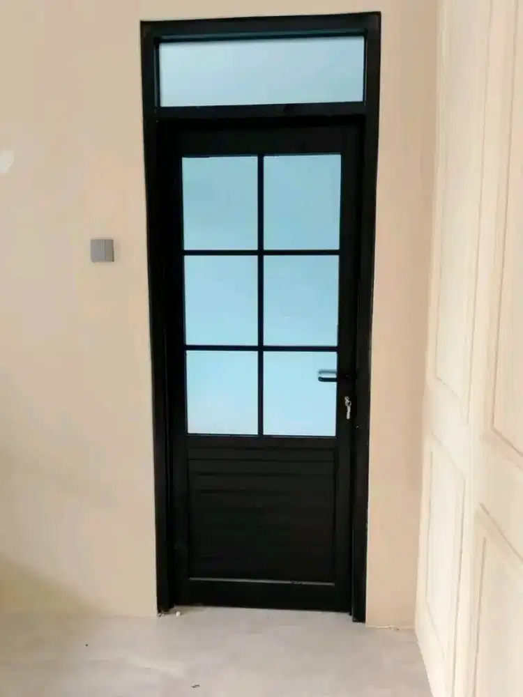Pintu Kaca Ornament/ Polos + kusen 4 icnn