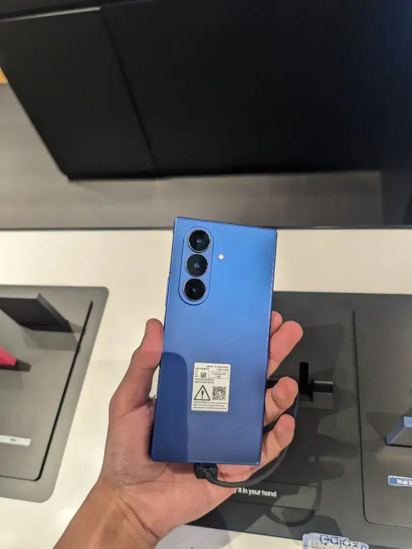 PRE ORDER SAMSUNG ZFOLD 7