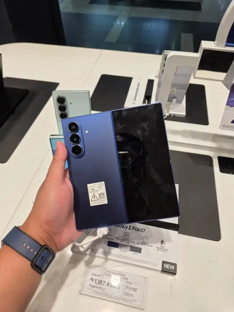 PRE ORDER SAMSUNG GALAXY ZFOLD 7