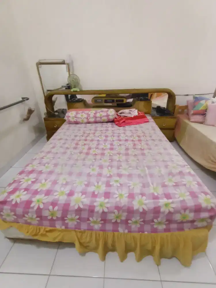 Spring Bed Berkualitas