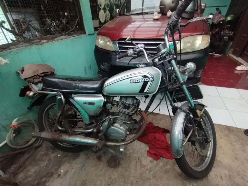 Honda CB 100SE Tahun 1978