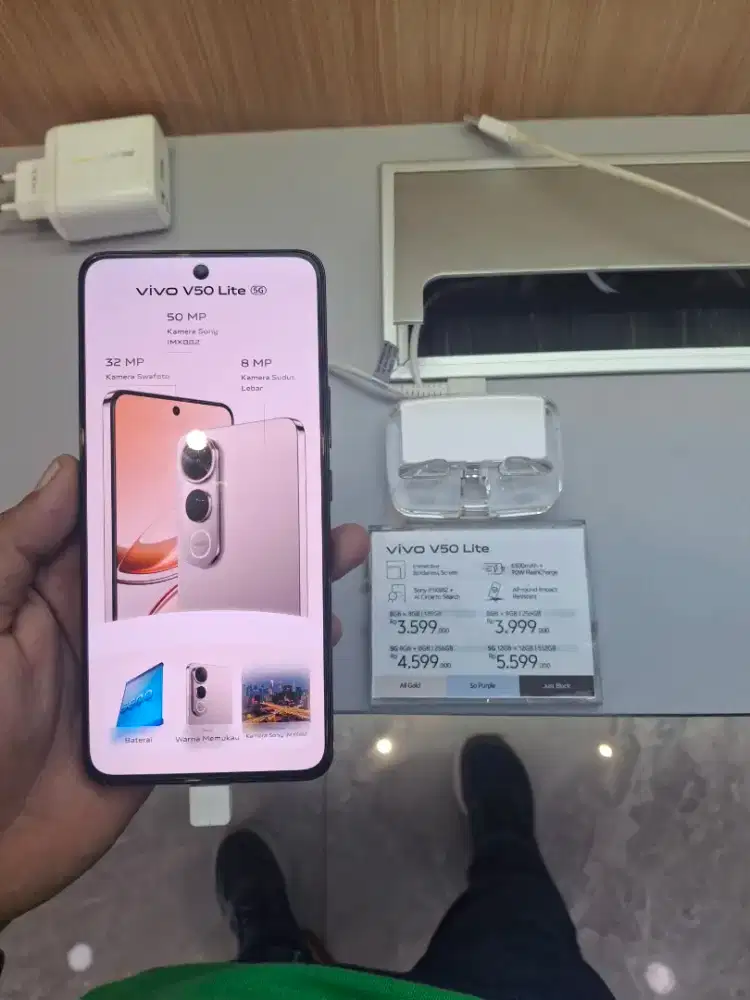 Vivo V50 lite 8/128 GB PROMO KREDIT BUNGA 0%