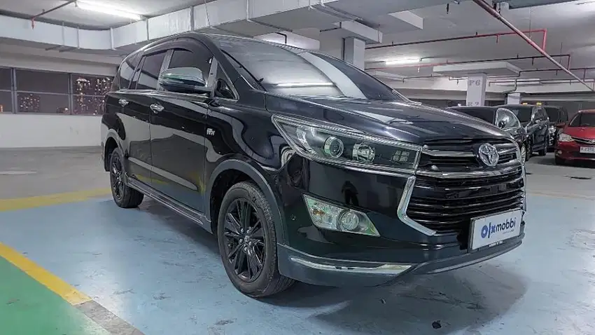 Toyota Kijang Innova 2.0 Venturer Bensin-AT 2018