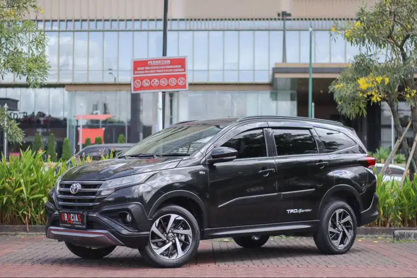 TOYOTA RUSH 1.5 S TRD AT 2018*