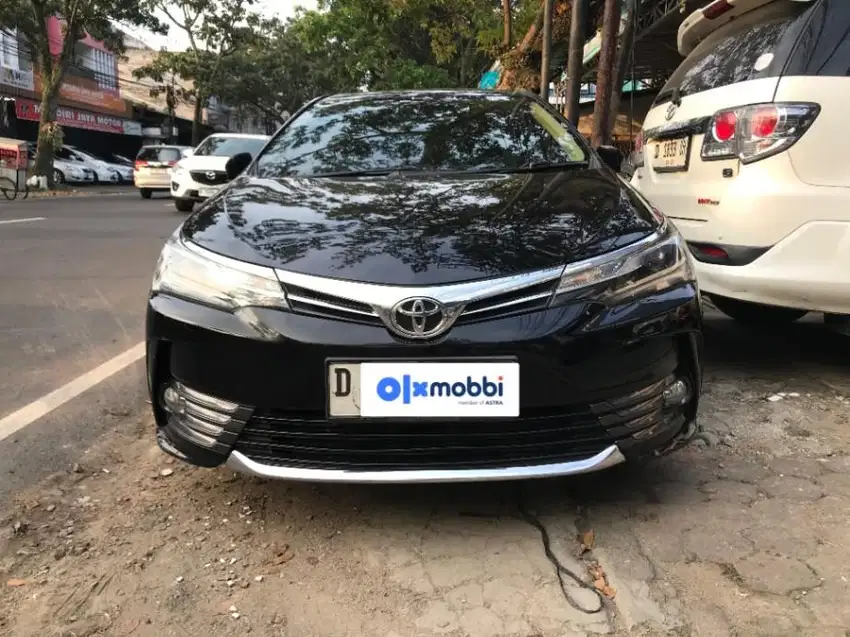 Pajak Panjang - Toyota Corolla Altis 1.8 V Bensin-AT 2018