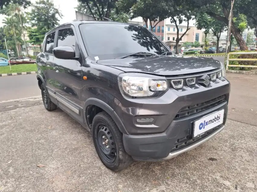 Like New Suzuki S-Presso 1.0 Bensin-MT 2022 Abu
