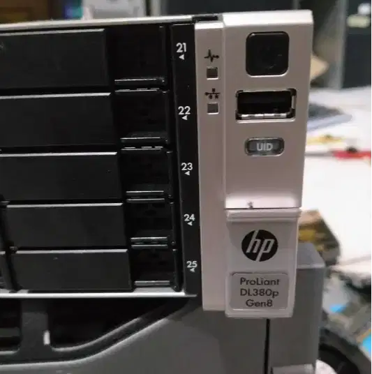 Server second Hp proliant DL380 G8 2U- D