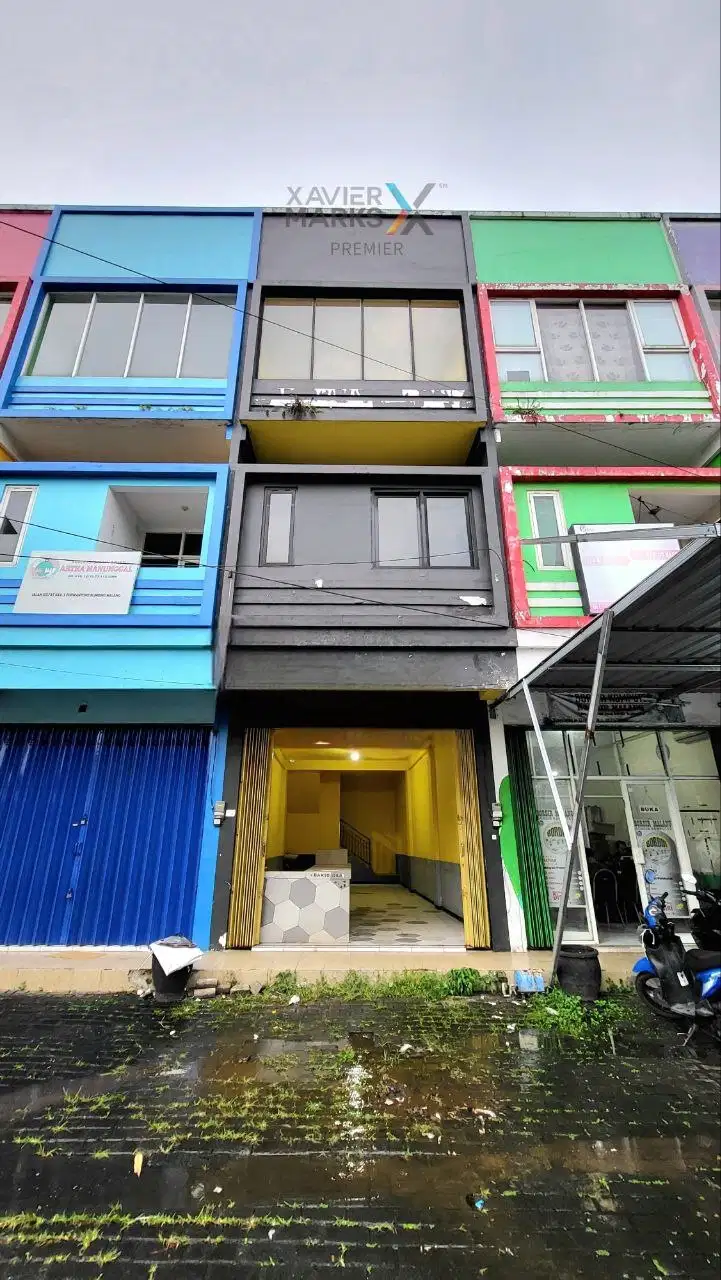 Dijual Ruko 3 Lantai Harga Miring di Jl. Raya Sulfat, Blimbing, Malang