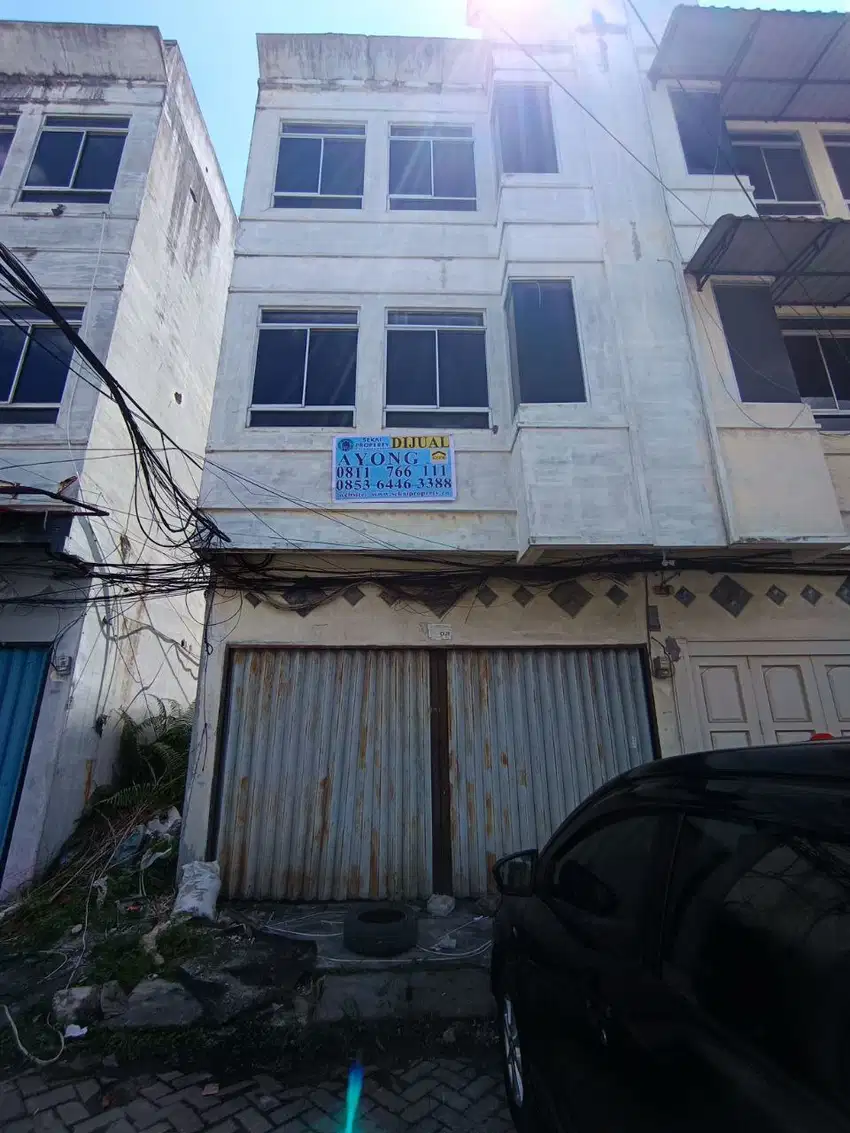 DIJUAL RUKO 3LT POSISI HOOK LOKASI JL. RIAU KOMPLEK RBC PEKANBARU