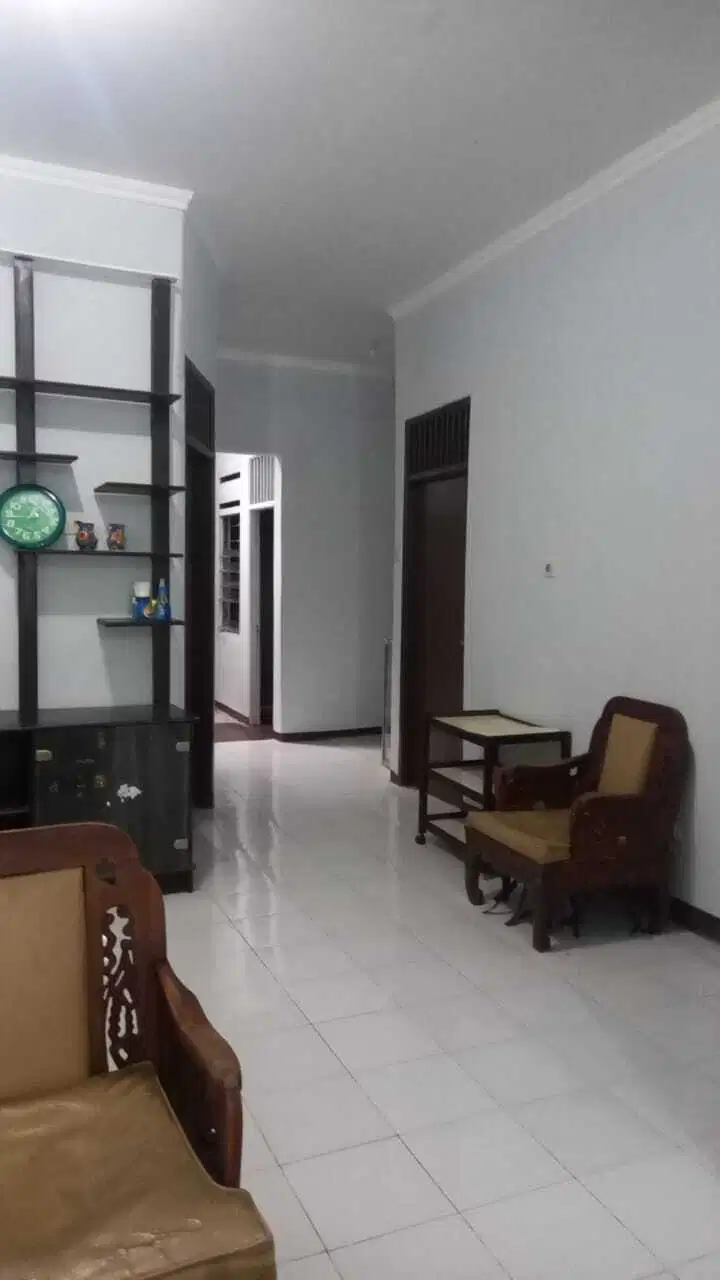 DIJUAL RUMAH ATAU DISEWAKAN DI KOMPLEK TAMAN ASRI CIPADU JAYA TANGKOT