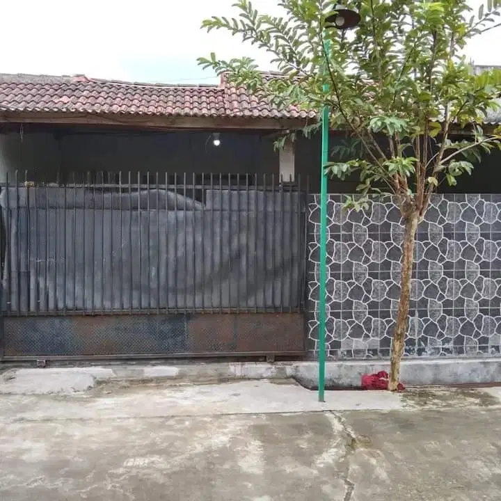 Dijual rumah  sdh reniv di Villa cileungsi 2