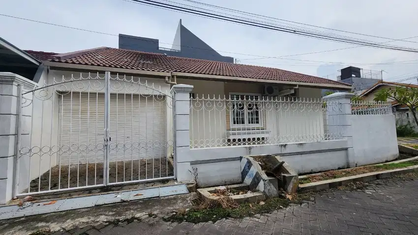 DIJUAL RUMAH 1LT HOOK STRATEGIS SUTOREJO
