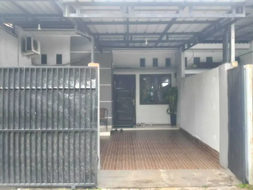 Dijual rumah di Grand Sutera, Kutabumi, Pasar Kemis