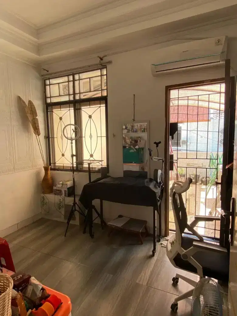 Dijual cepat rumah Taman Palem Lestari