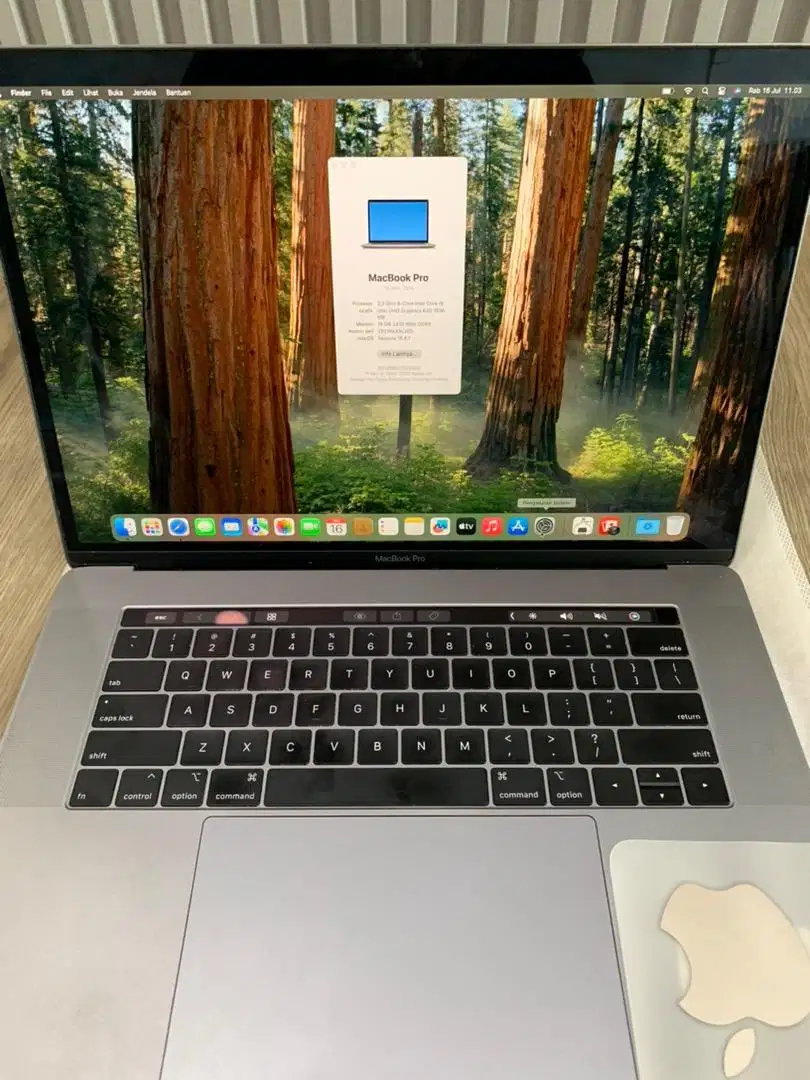 Macbook pro 2019 i9 15 inc
