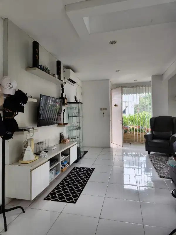 rumah Ozone for sale