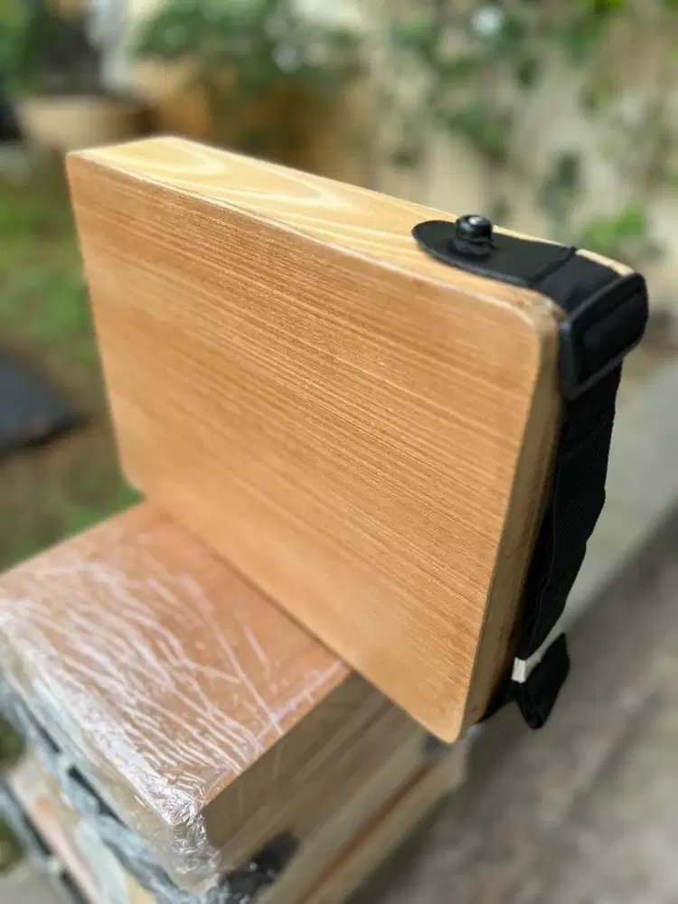 Travel Cajon Pine Wood