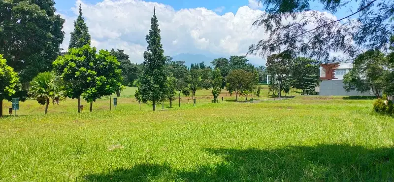 Kavling View Gunung di Richmond Peak Rancamaya Golf Bogor