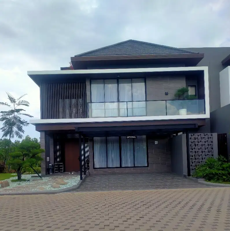 Rumah 2 lantai di Summarecon mutiara Makassar.