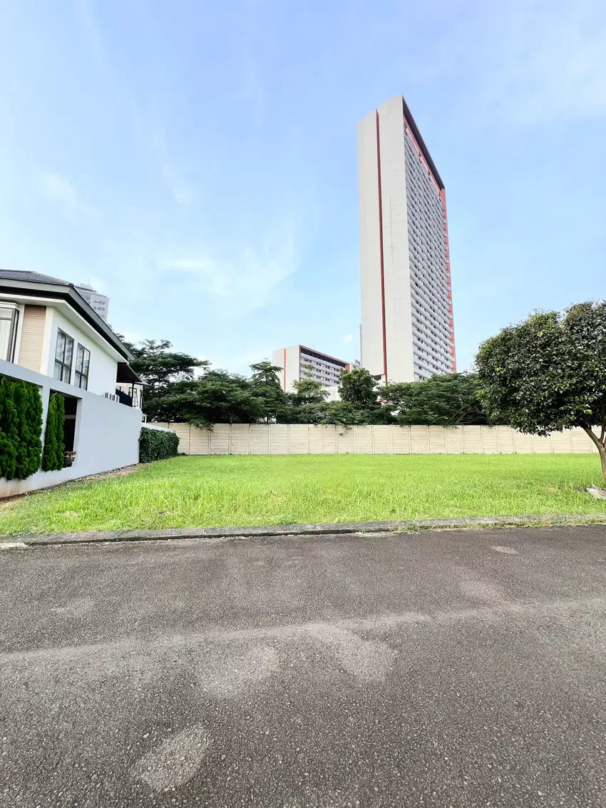 View Taman & Danau Kavling Posisi Badan di Sutera Victoria Alam Sutera