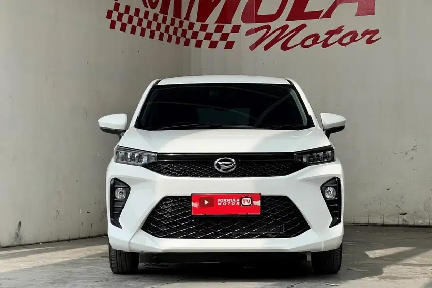 Daihatsu Xenia R AT 2022 Putih
