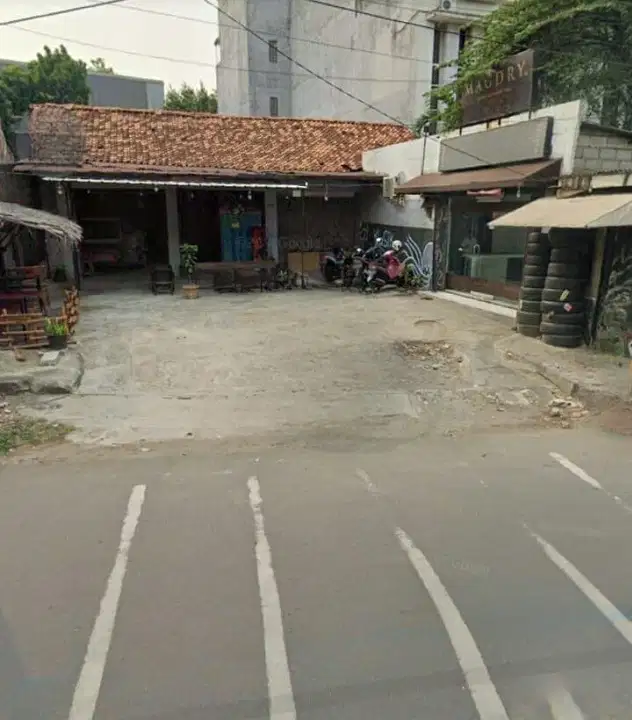 Rumah Tua di Pinggir Jalan Raya Lebak Bulus, Cocok Untuk Usaha