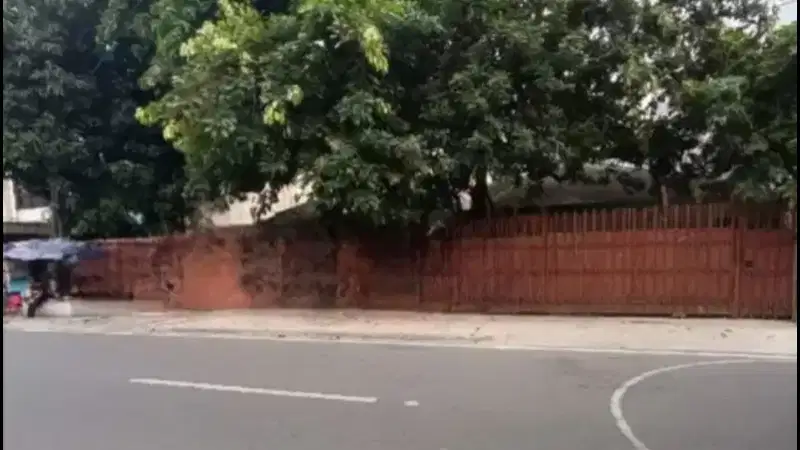 DIJUAL HUNIAN LAMA 314 M, PETOJO UTARA, JAKARTA