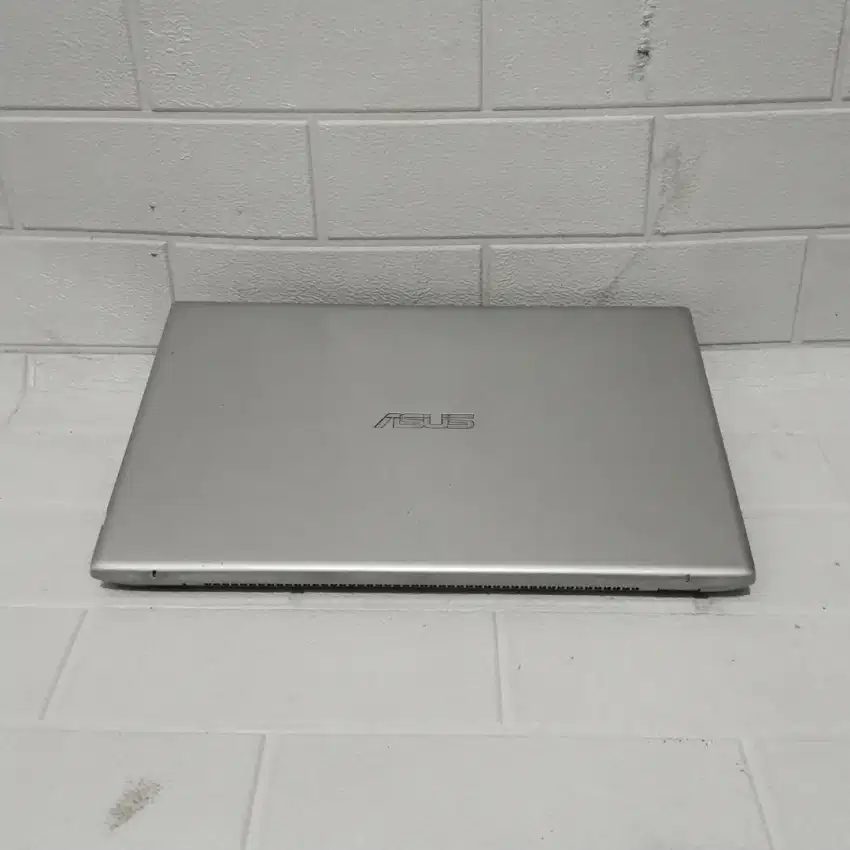 Laptop Asus Vivobook X412UA Pentium 4417U ram 4 ssd 512