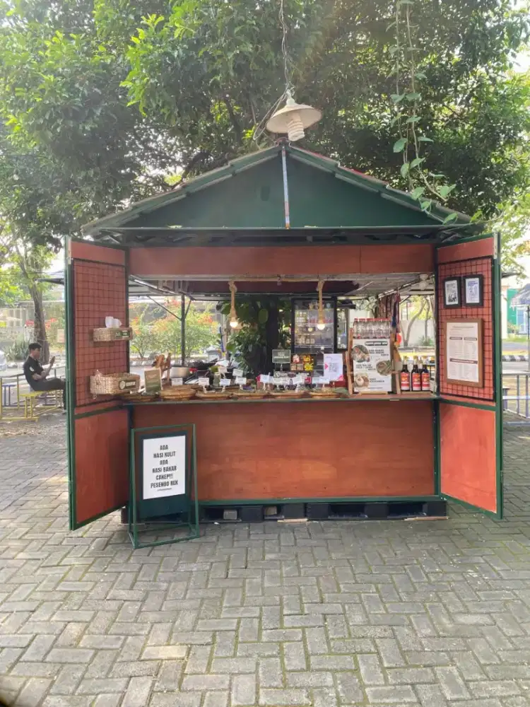 BUTUH PEGAWAI WANITA (Di bidang usaha makanan dan minuman)