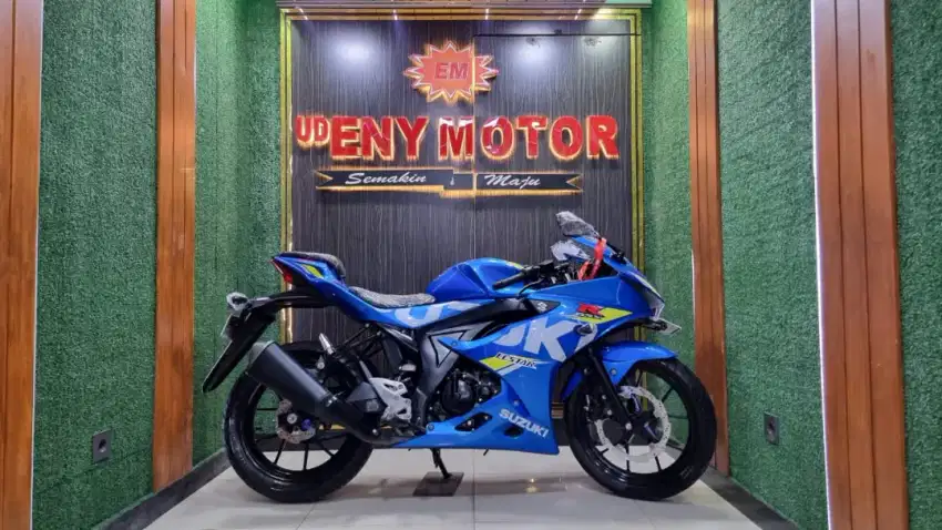 UD ENY MOTOR - Suzuki GSX R Keyless thn 2019 fresh