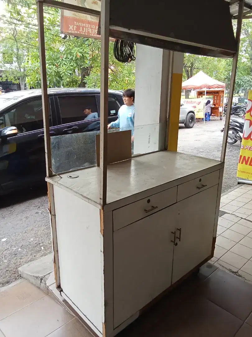 Gerobak lapak jualan