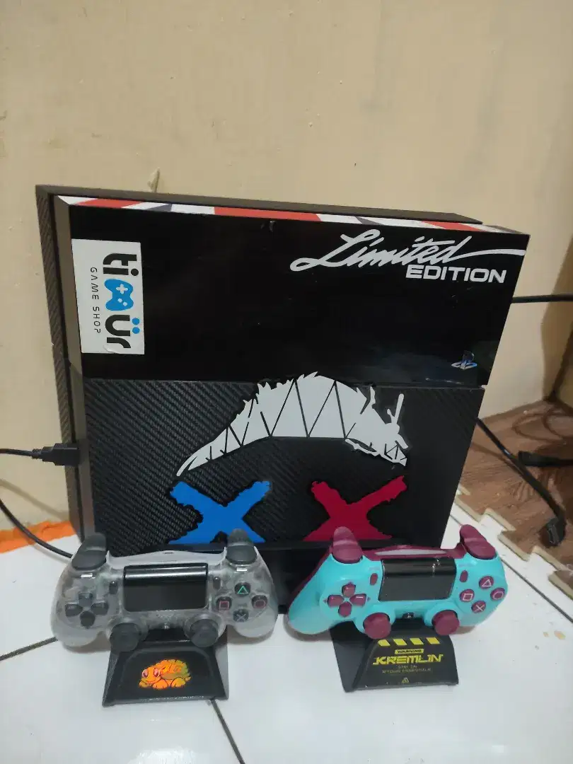 Playstation 4 Fat& Charger dock