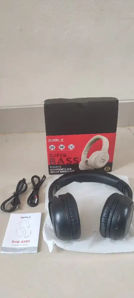 Headset Bluetooth Super Bass Bisa dilipat