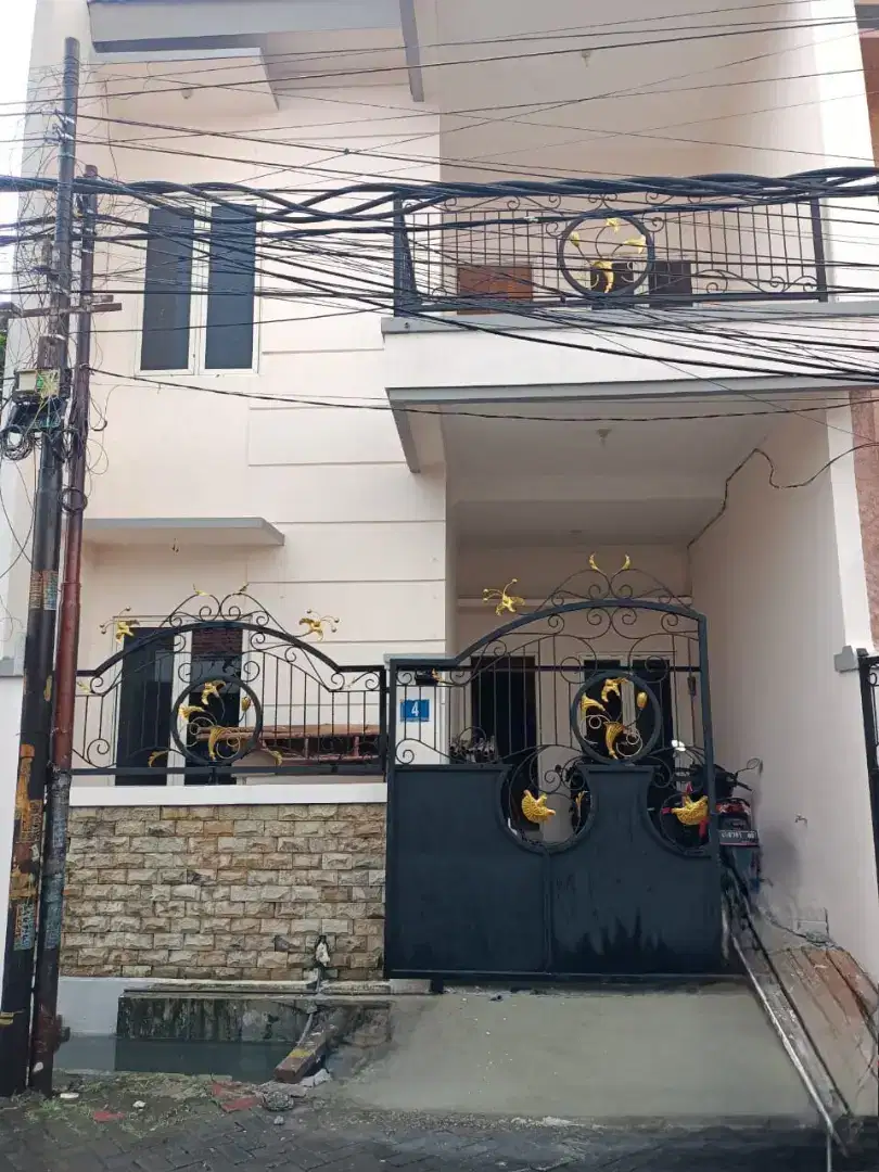 Dijual Rumah di Ploso Timur