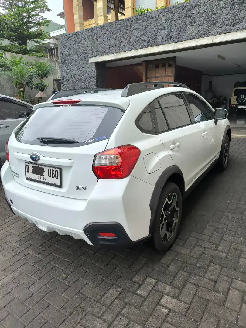 SUBARU XV KM Rendah AWD