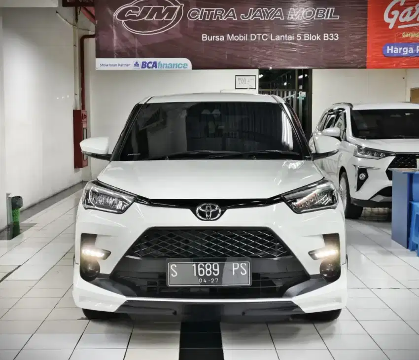 TOYOTA RAIZE GR TSS AT 2022 PUTIH