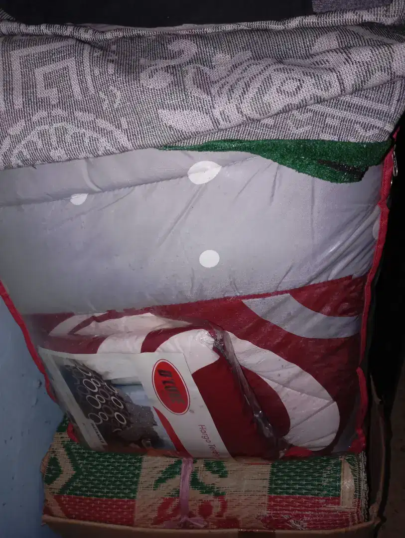 Bathcover delux selimut, bantal ,seprai