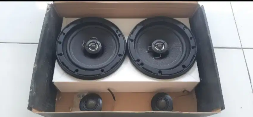 SPEAKER MOBIL / SPEAKER SPLIT COMPONENT 2 WAY MERK MOREL TEMPO