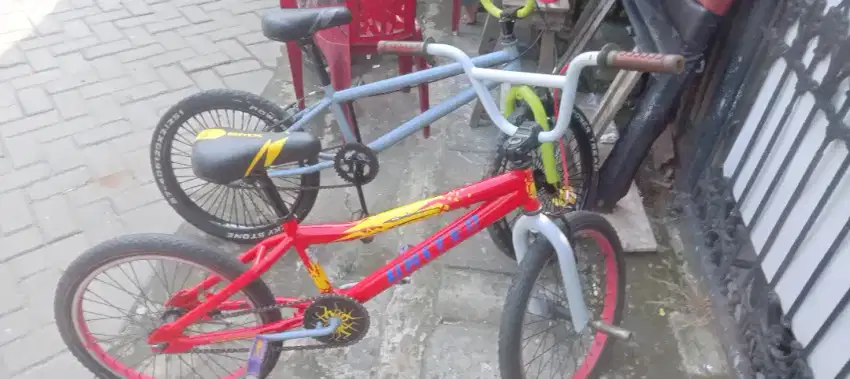 Sepeda bmx united