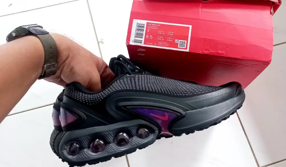 Nike DN sepatucasual sepatu kerja sepatu sekolah sepatu kuliah running