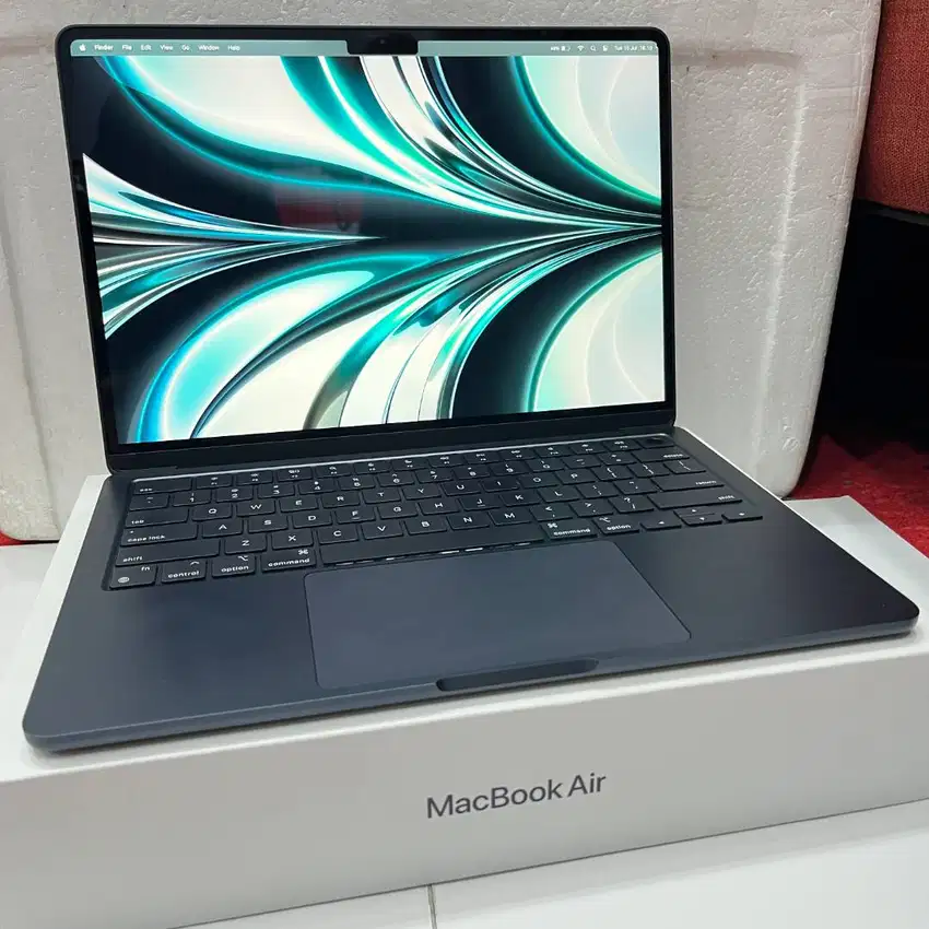 MacBook Air 13 inch M2 2022 Fullset 8/256GB Midnight