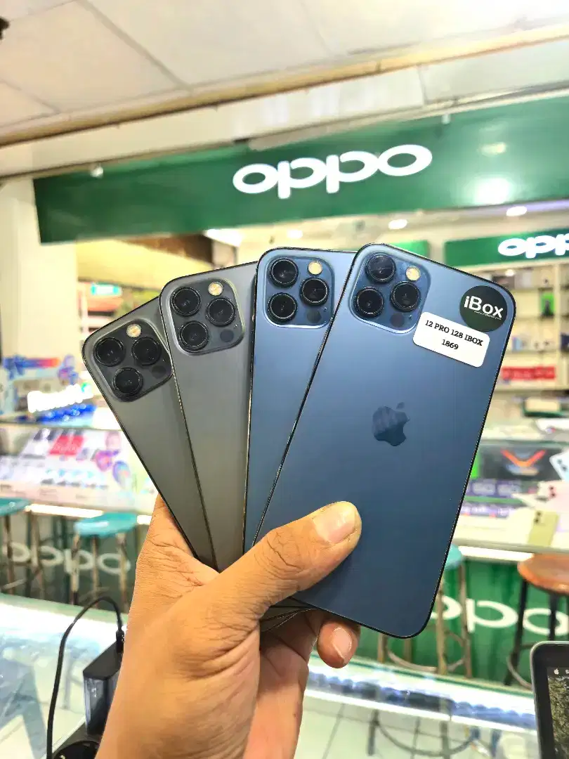 Iphone 12 pro 128 ibox sekend like new